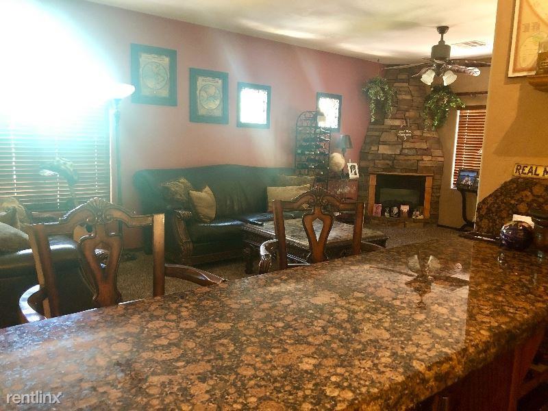 16410 S 12th St 226 - Photo 2 of 31