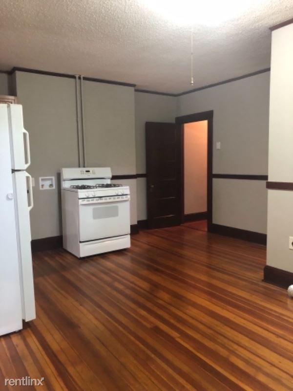 22 Arch St - Photo 2 of 11