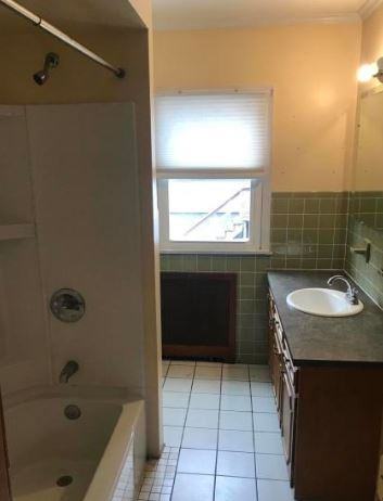 728 Ridge Rd - Photo 3 of 8