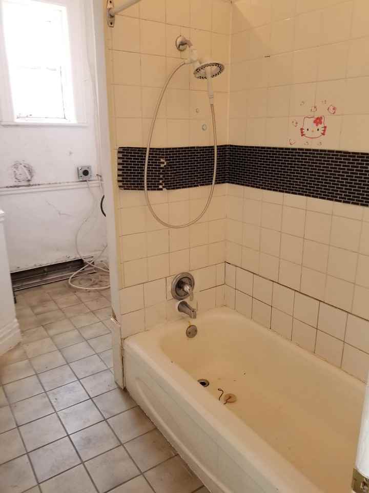 1079 Avenue Bernard - Photo 2 of 8