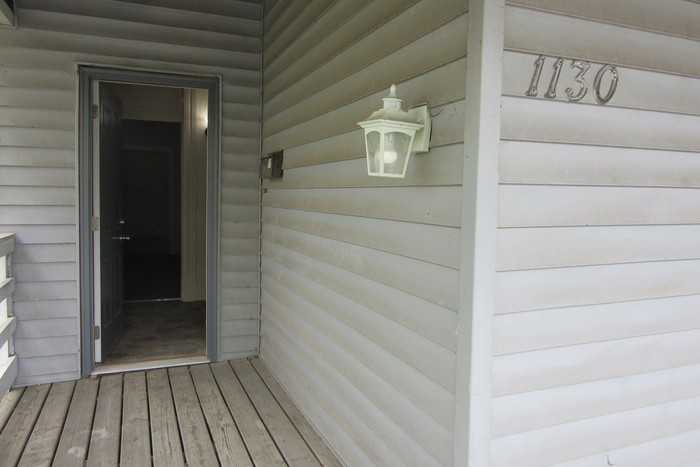 1130 N 6th St - Photo 2 of 8