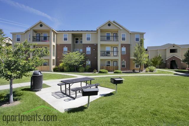 The Highlands - Photo 3 of 28