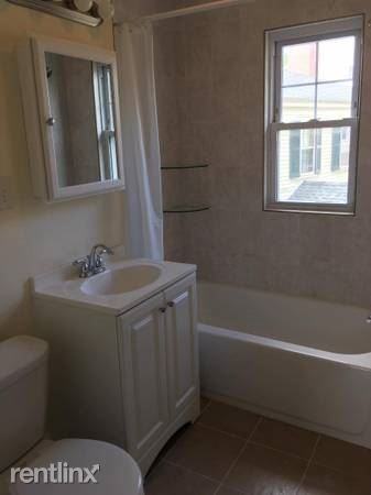 48 Massachusetts Ave - Photo 2 of 4