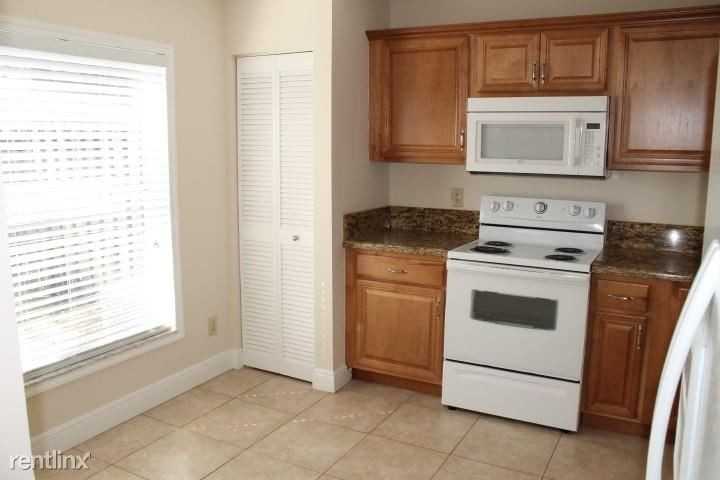 4771 Grapevine Way - Photo 2 of 18