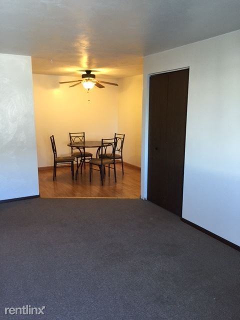 59 Wallace Ln - Photo 3 of 7