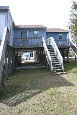 208 Sandpiper Dr - Photo 2 of 5