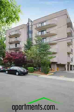 Buckingham Terrace - Photo 2 of 8