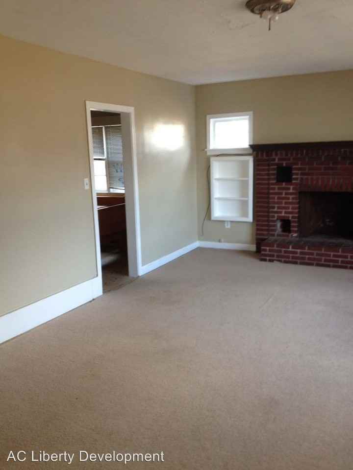 ORANGE LANE - Photo 2 of 8