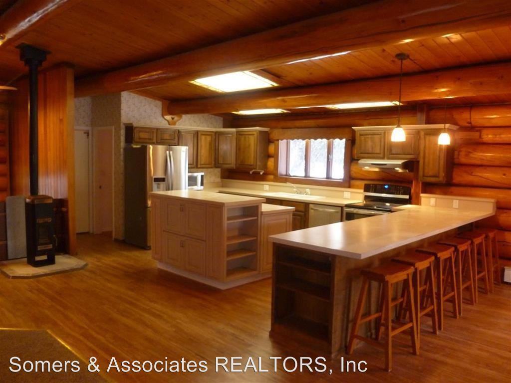 3190 Kris Kringle Dr - Photo 3 of 28