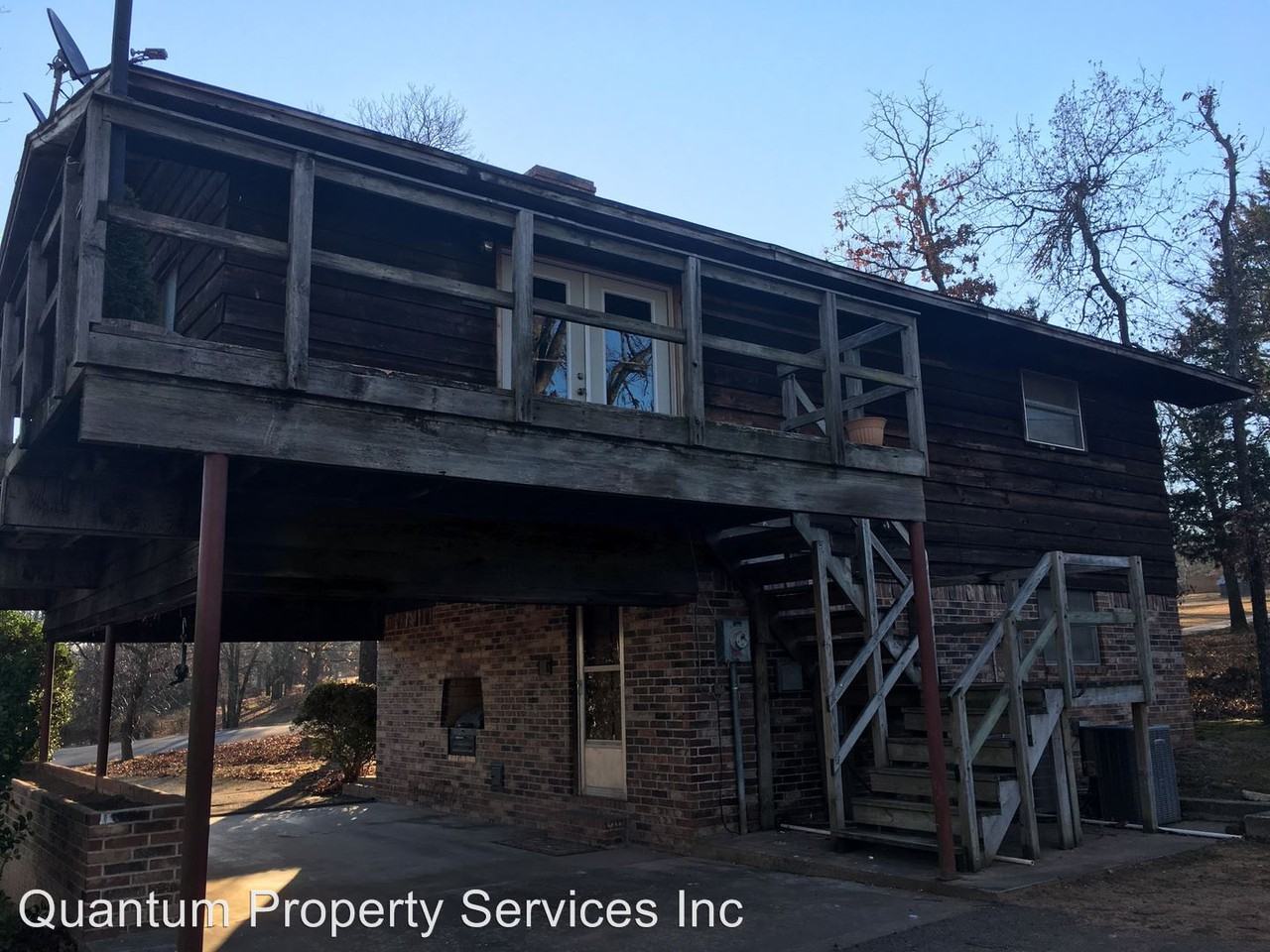 865 S Oak St - Photo 2 of 15