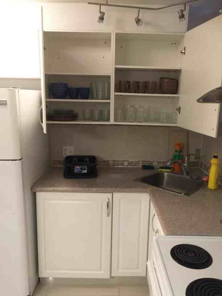 2075 Rue Cushing - Photo 2 of 6