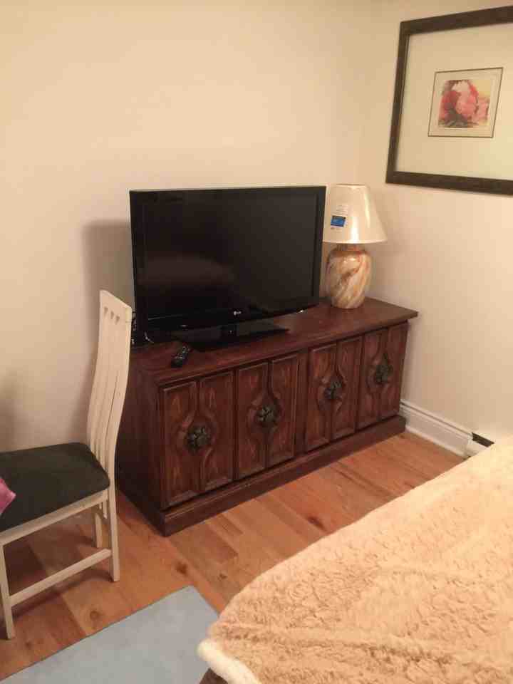 2075 Rue Cushing - Photo 3 of 6