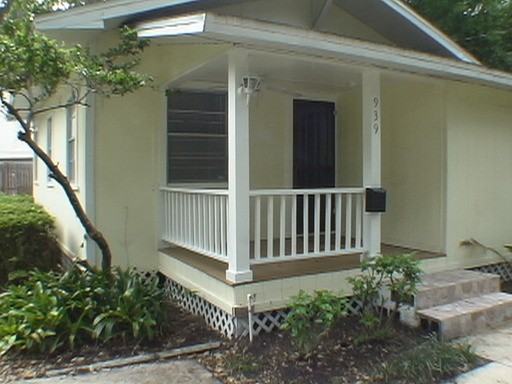 939 S Mills Ave - Photo 2 of 5