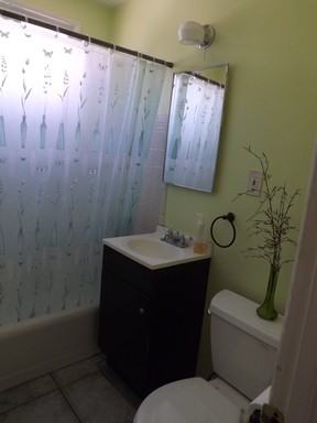 700 E 71st St - Photo 3 of 12