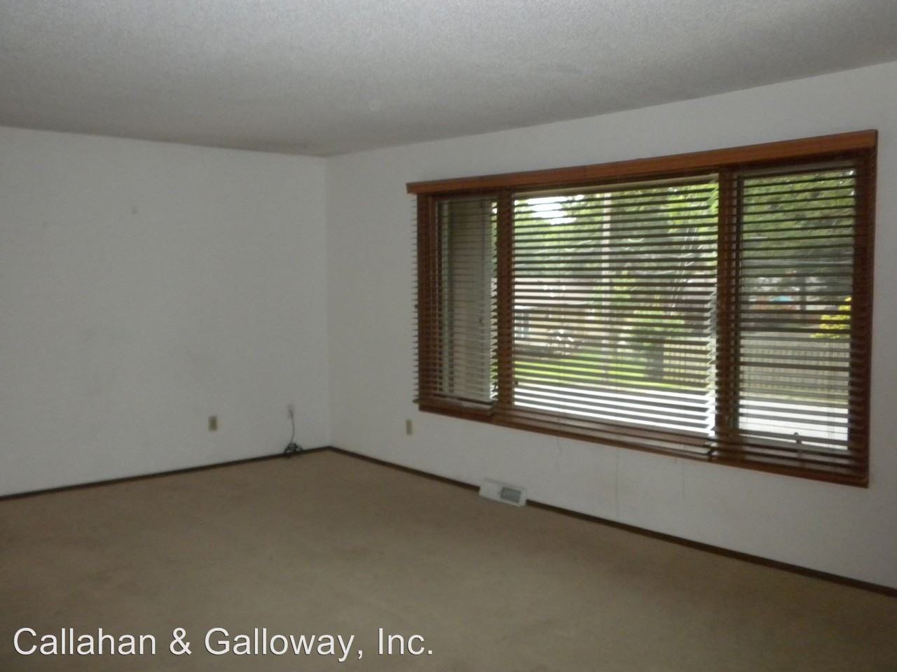 3105 Bray Ave - Photo 3 of 30