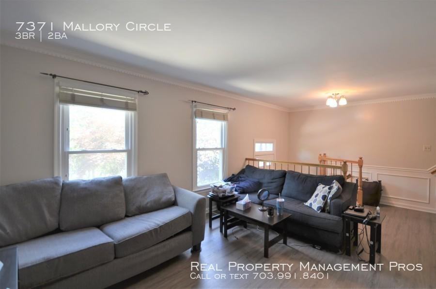 7371 Mallory Cir - Photo 3 of 18