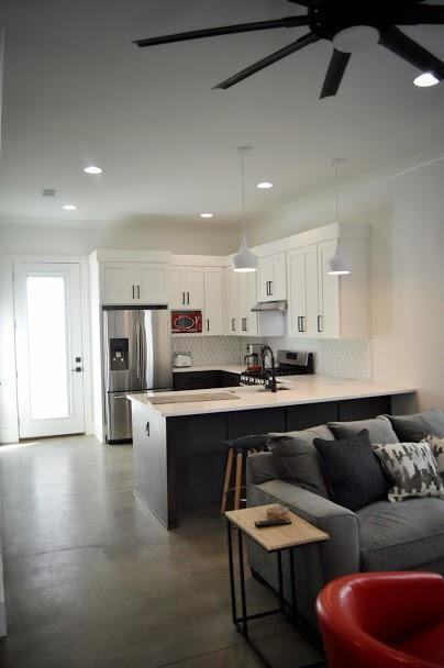 1840 DeKalb Ave NE - Photo 3 of 40