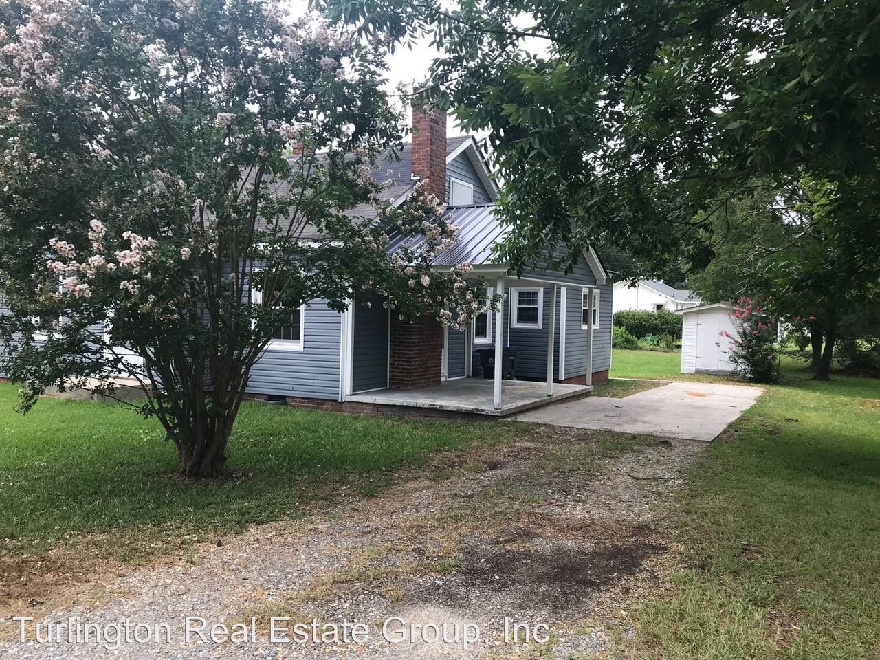 307 E Pleasant St - Photo 3 of 16