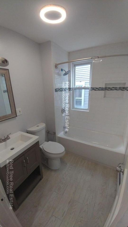 14 Dalrymple St - Photo 2 of 21