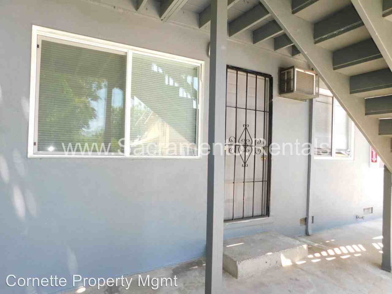 2390 Oakmont Street - Photo 3 of 18