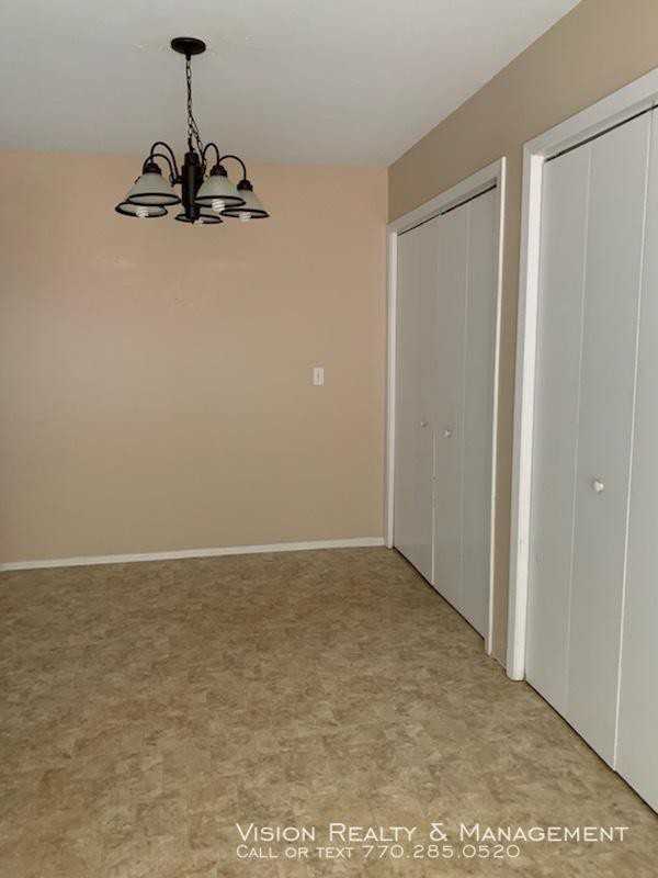 22 S Creek Rd - Photo 3 of 7