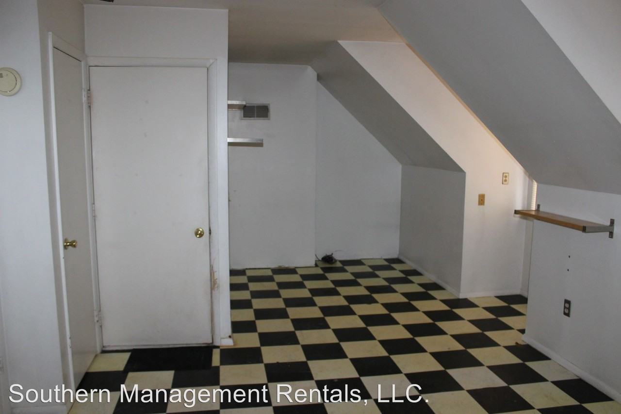 1153 Adams Rd - Photo 3 of 7