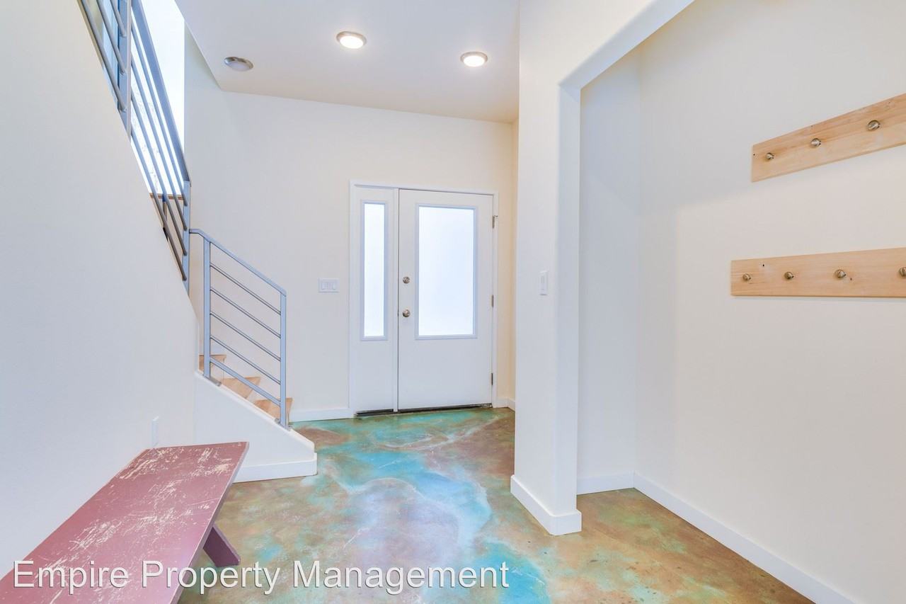 845 9th Ave - Photo 2 of 39