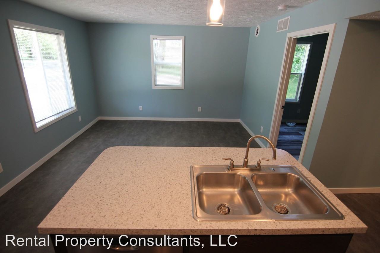 8503 Holton-Duck Lake Rd - Photo 3 of 5