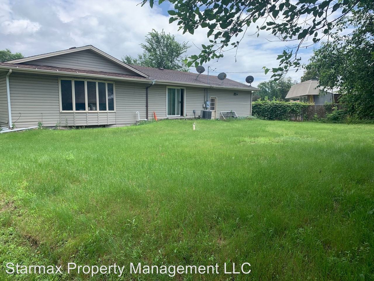 5603 Orchard Ave N - Photo 2 of 2
