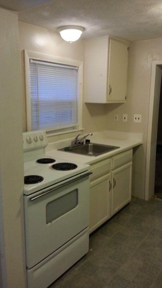 93 Washington St #1 - Photo 7 of 8