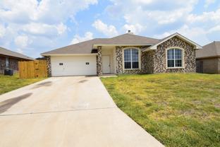212 Cedar Ridge Dr - Photo 1 of 1