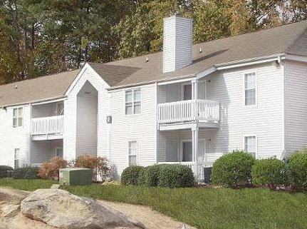 Lake of the Woods Apartments 746 Garden Walk Blvd, Atlanta, GA 30349