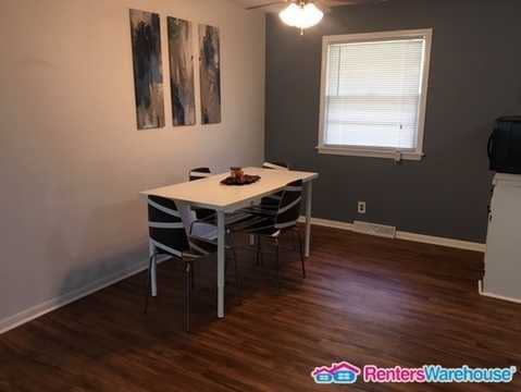 8115 32nd Pl N - Photo 2 of 14