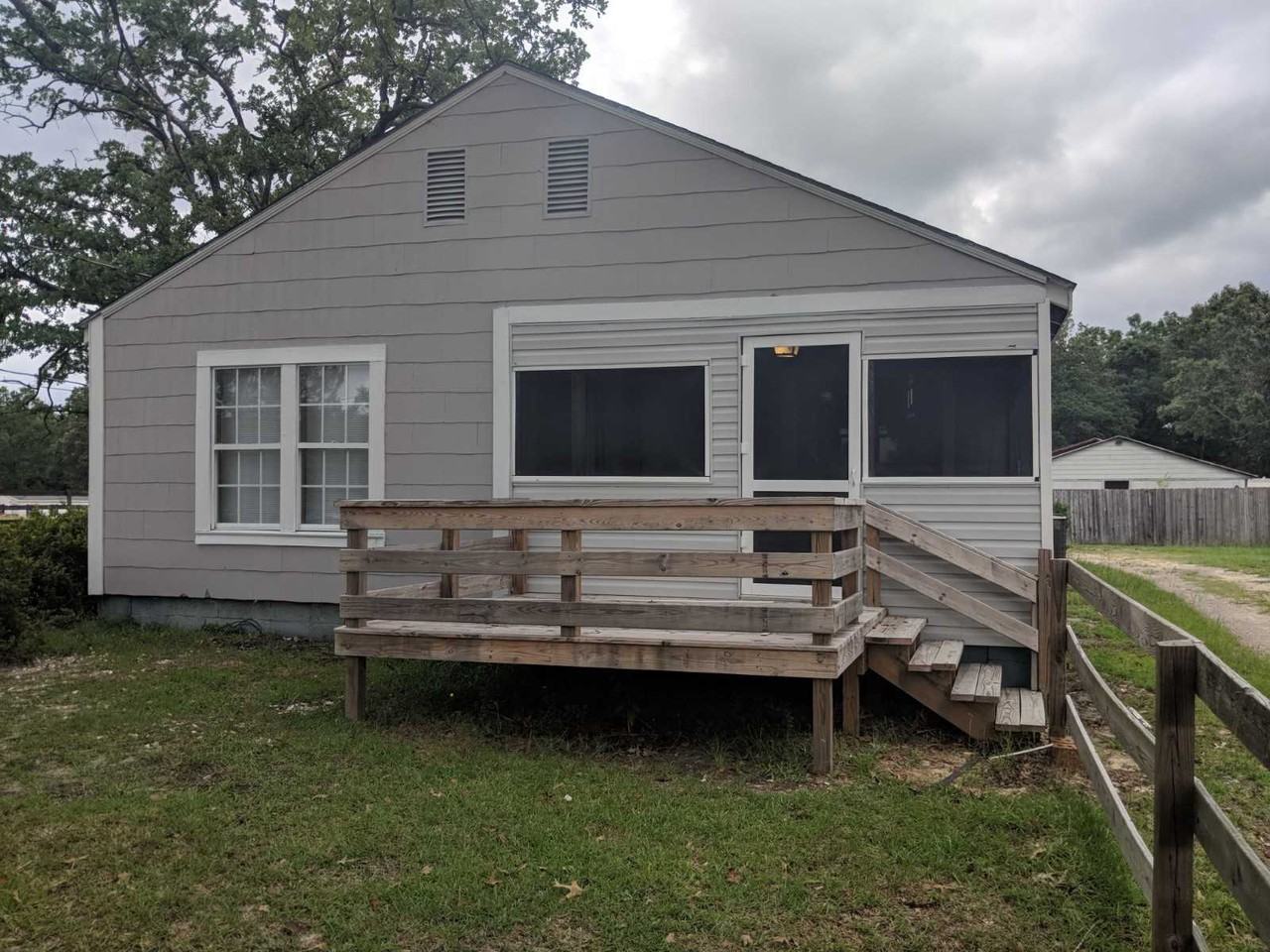 688 Hancock Rd - Photo 2 of 8