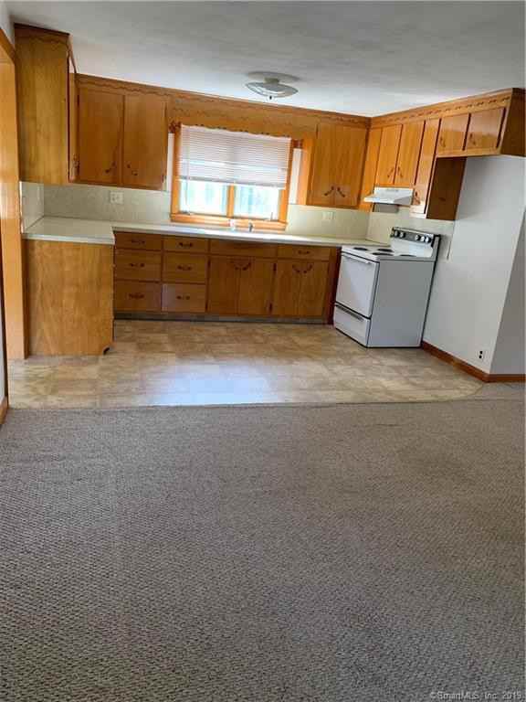 183 Melbourne St - Photo 2 of 6