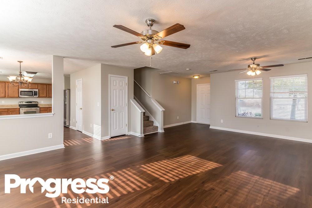 4005 Willowpond Ct - Photo 3 of 14