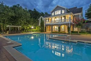 featured image of 100 Ardsley Pl