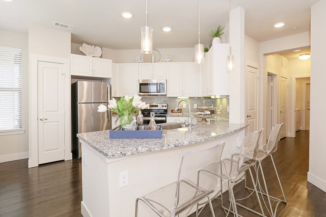 Ridgeline at Rogers Ranch - Photo 6 of 50