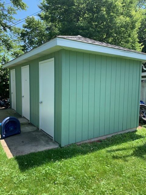 703 Edison Ave - Photo 3 of 17