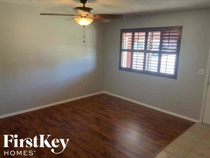 4102 W Lupine Ave - Photo 2 of 30