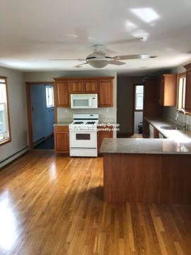 32 Robinson Street 2 Somerville Ma 02145 2 Bedroom Apartment