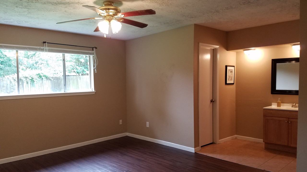 12823 Drifting Winds Dr - Photo 3 of 11