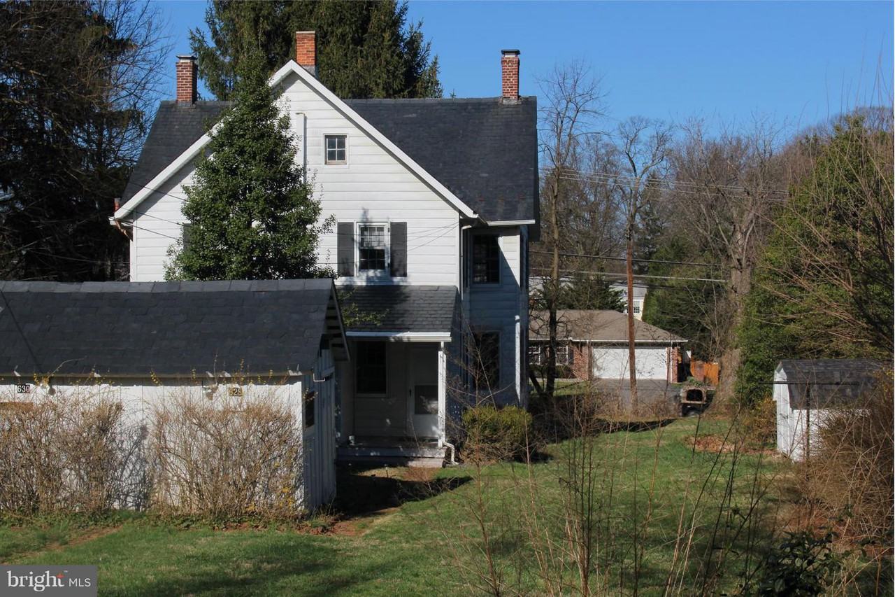 628 Rock Spring Rd - Photo 3 of 25