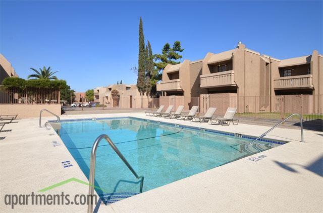 La Estancia - Photo 3 of 16