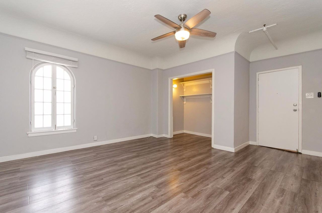 118 N. Westmoreland Ave. - Photo 2 of 24