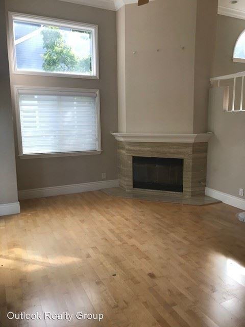 714 Port Walk Pl - Photo 3 of 12