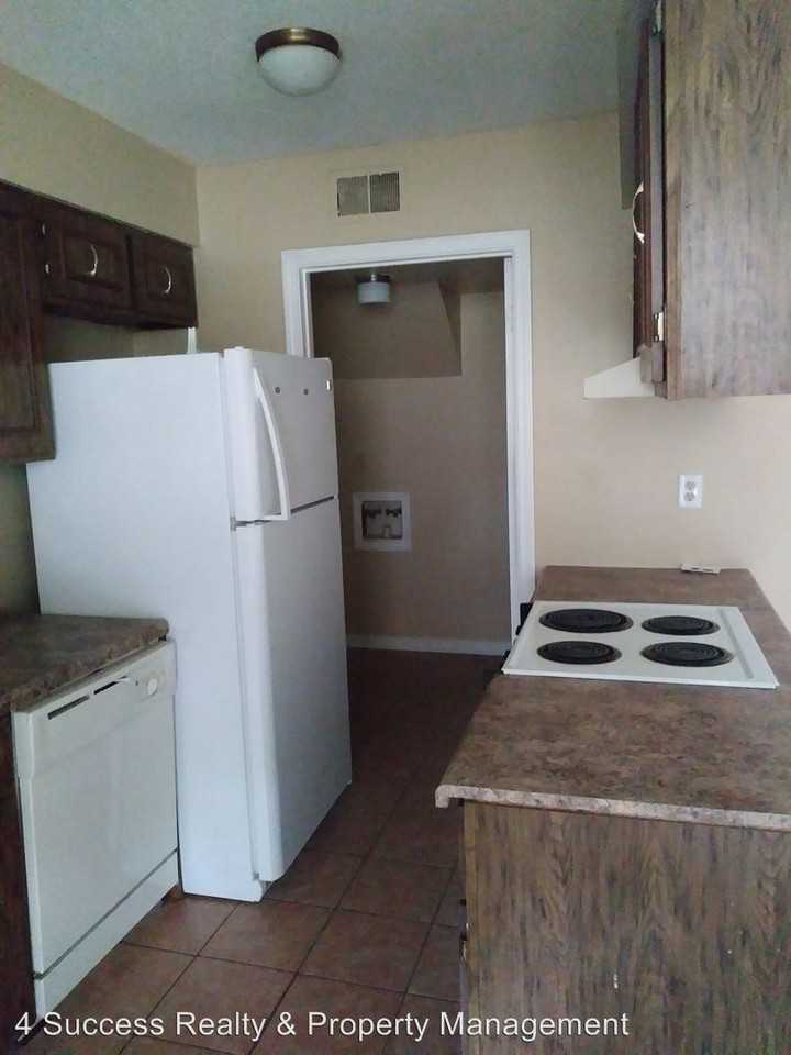 3770 Ironwood - Photo 2 of 6