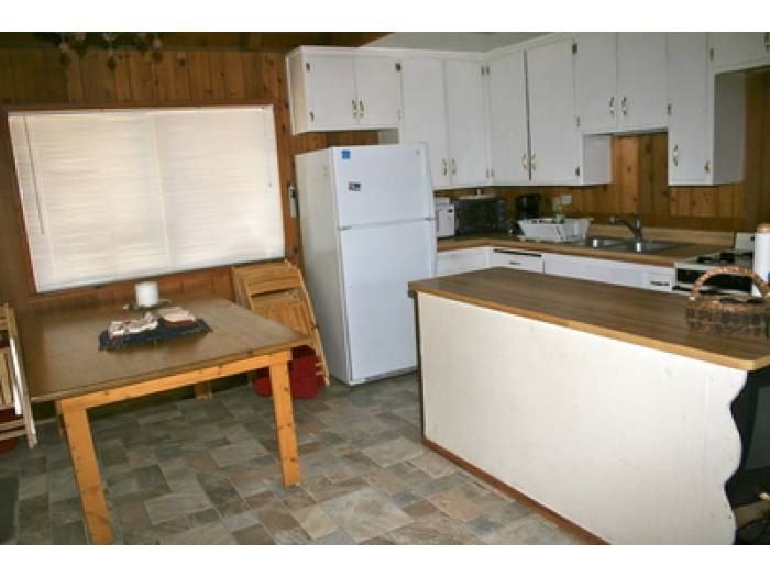 26046 Kings Ct - Photo 2 of 6