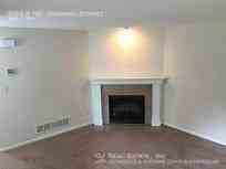 5623 NW Downing St - Photo 2 of 6