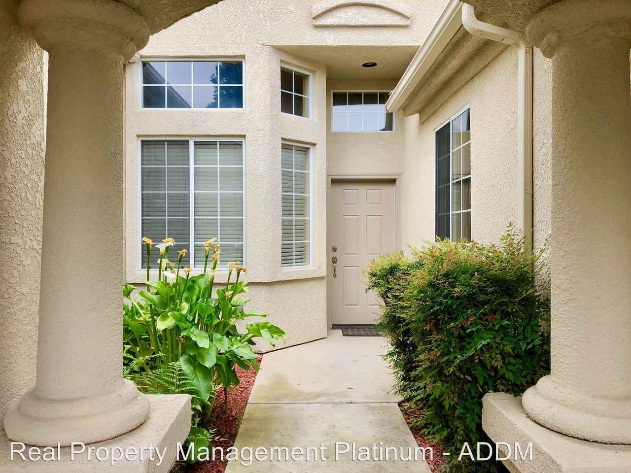5586 W. Decatur Ave. - Photo 2 of 23